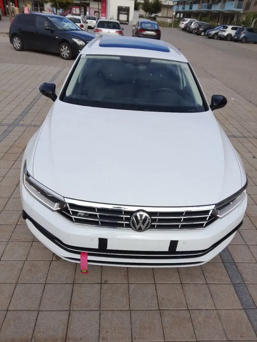 Volkswagen Passat 2018 photo 3