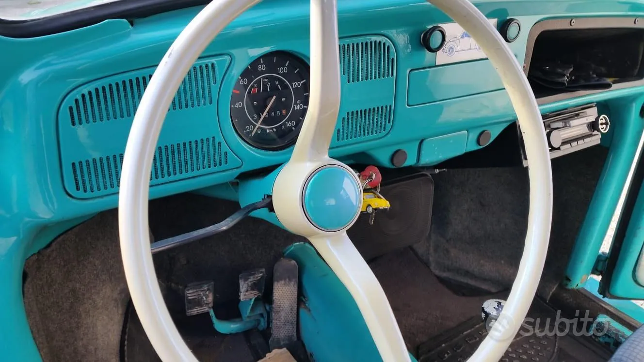 Volkswagen Beetle 1976 photo 2