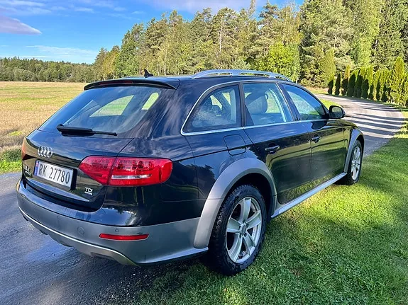Audi A4 Allroad 2011 photo 5