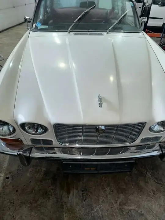 Jaguar Xj6 1971 photo 2