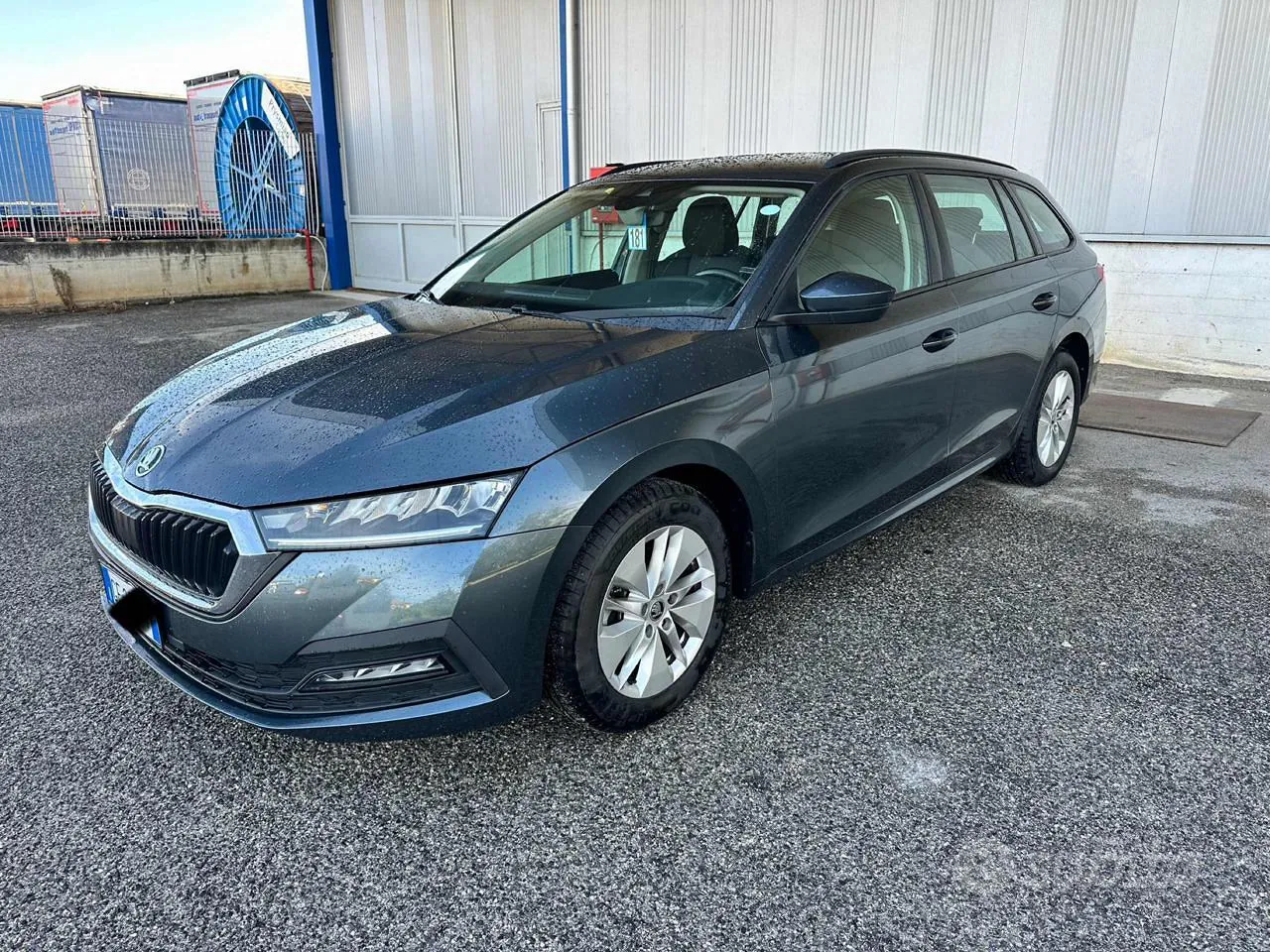 Skoda Octavia 2021 photo 2