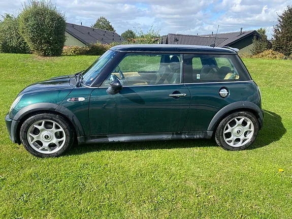 Mini Cooper S 2005 photo 2