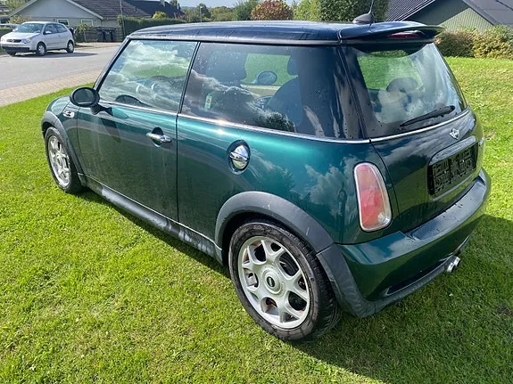 Mini Cooper S 2005 photo 3