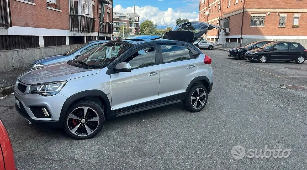 DR Automobiles Dr3