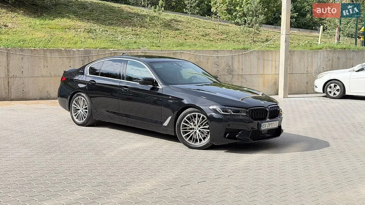 BMW 5 Series 2018 photo 3