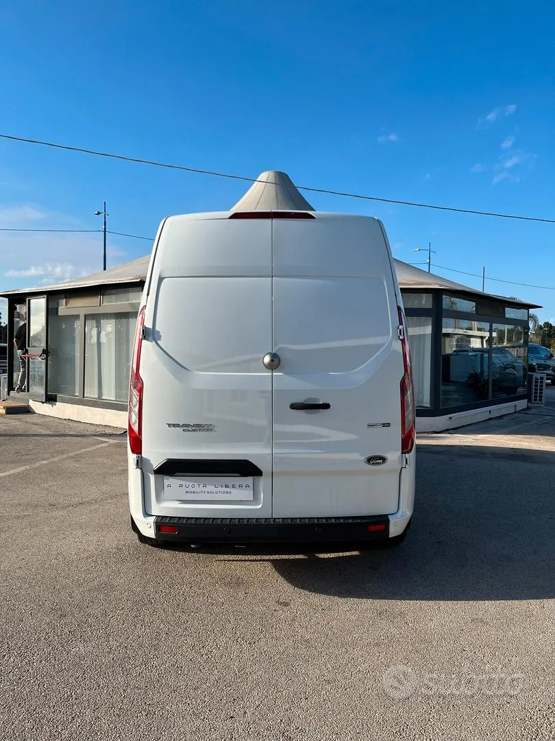 Ford Transit Custom 2023 photo 3