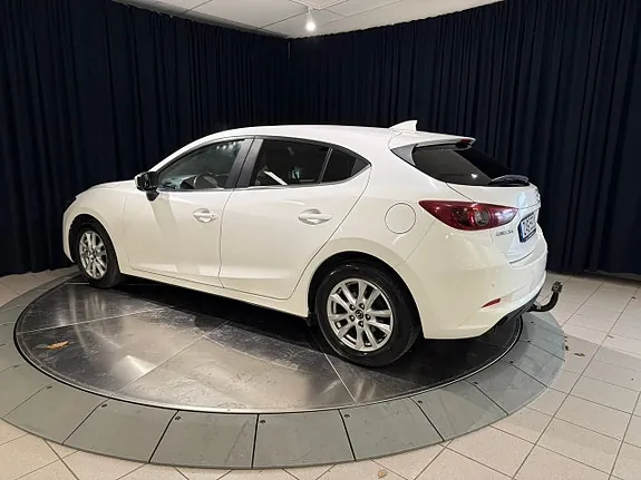 Mazda 3 2018 photo 4
