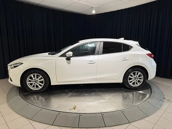 Mazda 3 2018 photo 3