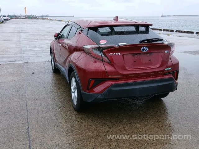 Toyota C-Hr 2018 photo 3