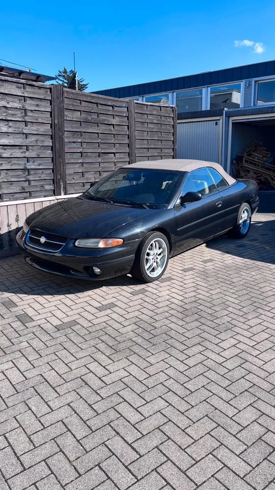 Chrysler Stratus