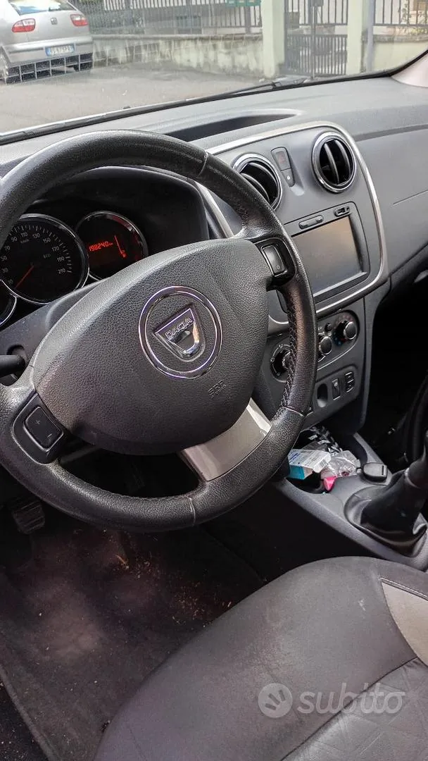 Dacia Sandero 2016 photo 3