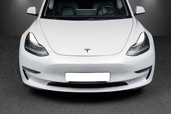 Tesla Model 3 2021 photo 4