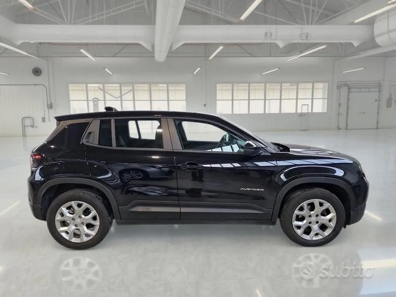 Jeep Avenger 2023 photo 3