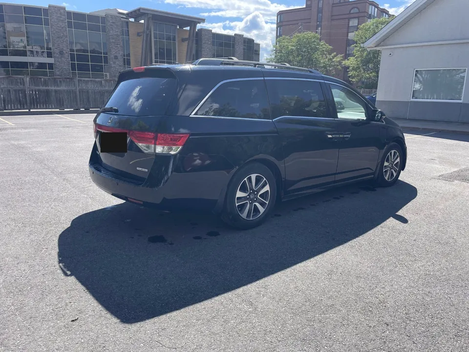 Honda Odyssey 2014 photo 4