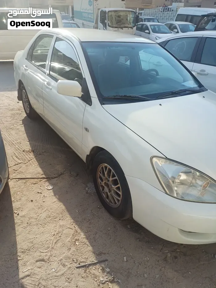 Mitsubishi Lancer 2009 photo 2