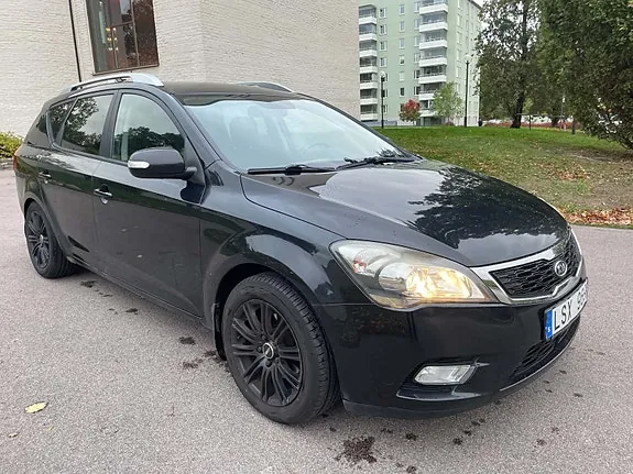 Kia Ceed 2012 photo 2