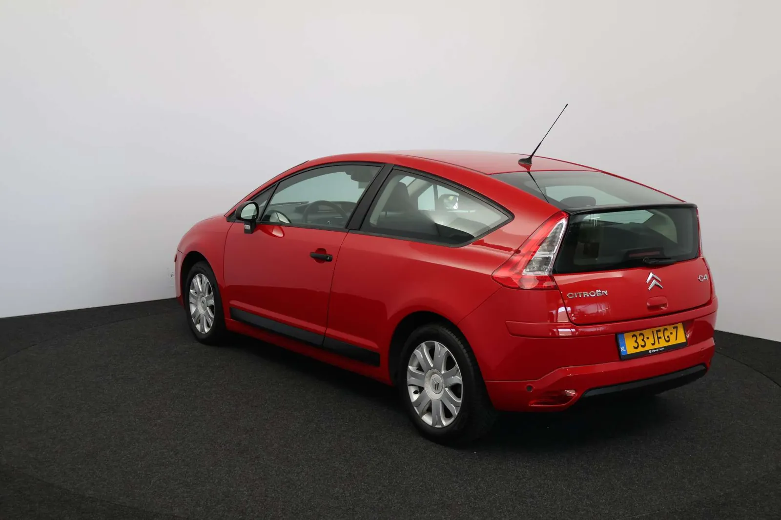 Citroen C4 Coupé 2009 photo 2