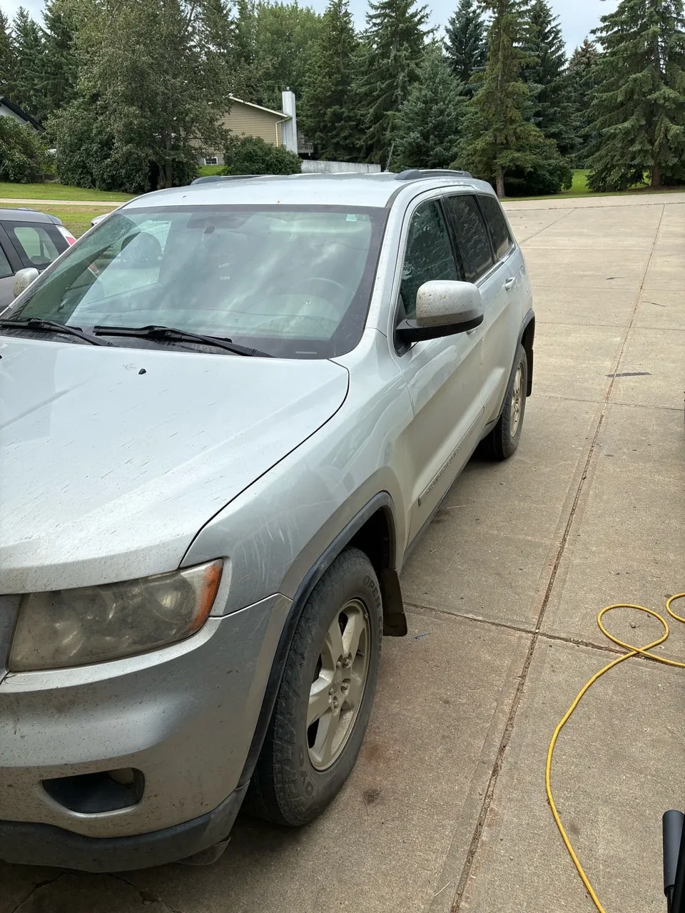 Jeep Grand Cherokee 2011 photo 4