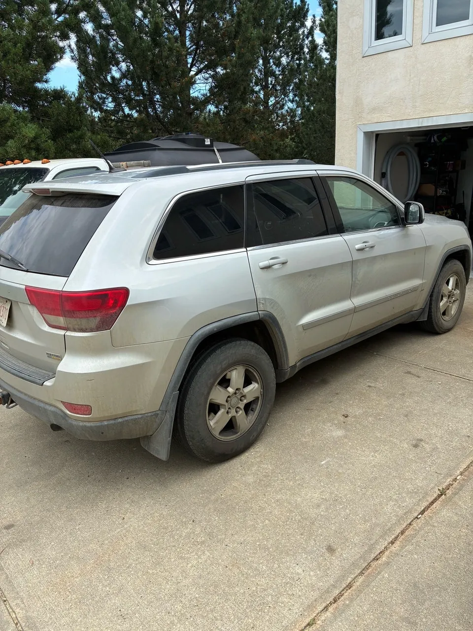 Jeep Grand Cherokee 2011 photo 3
