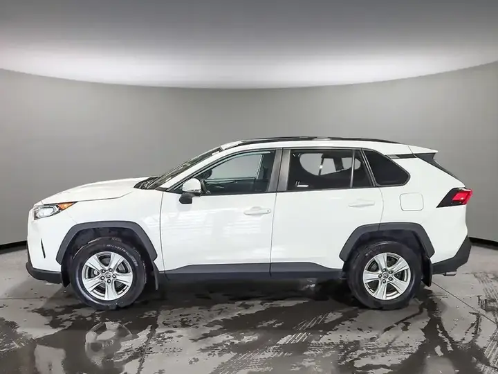 Toyota Rav4 2021 photo 3