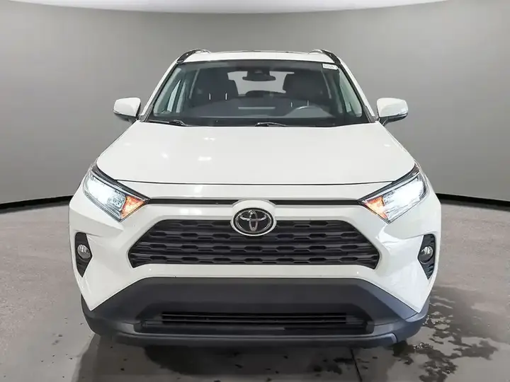 Toyota Rav4 2021 photo 2