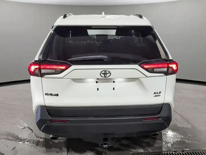Toyota Rav4 2021 photo 5