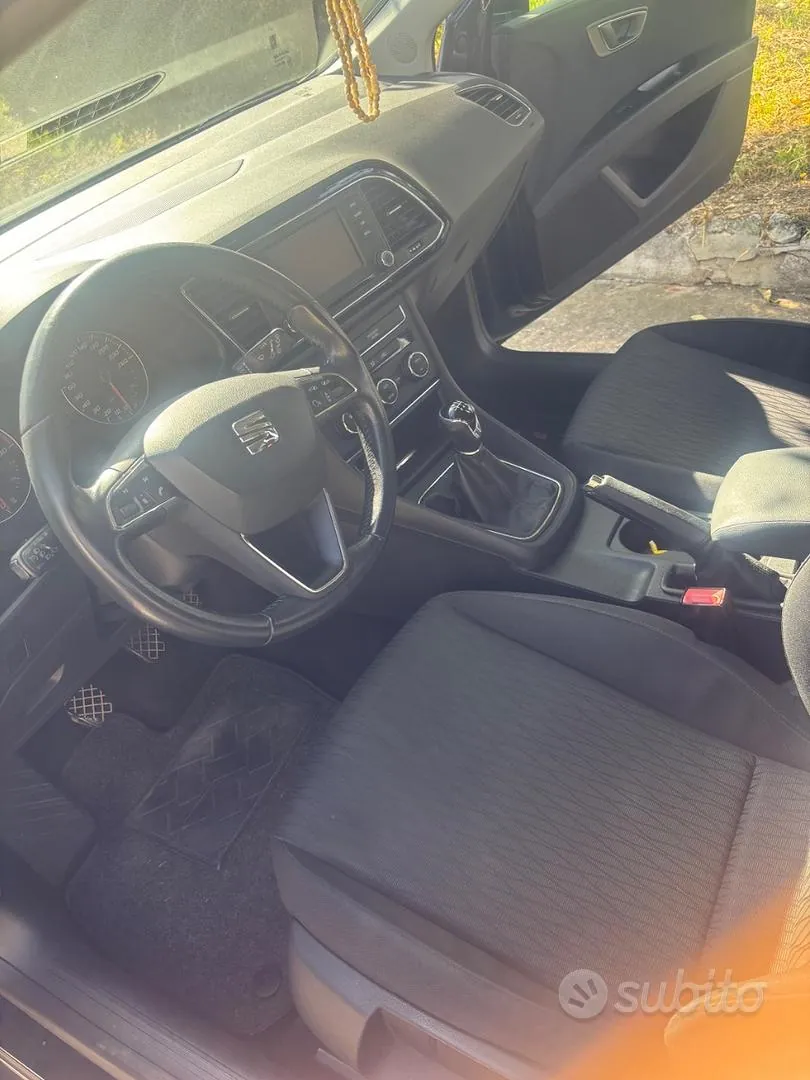 Seat Leon 2014 photo 5