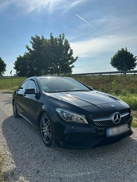 Mercedes-Benz Cla 200