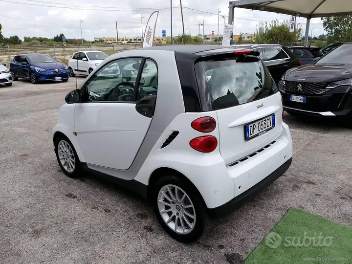 Smart Fortwo 2008 photo 3