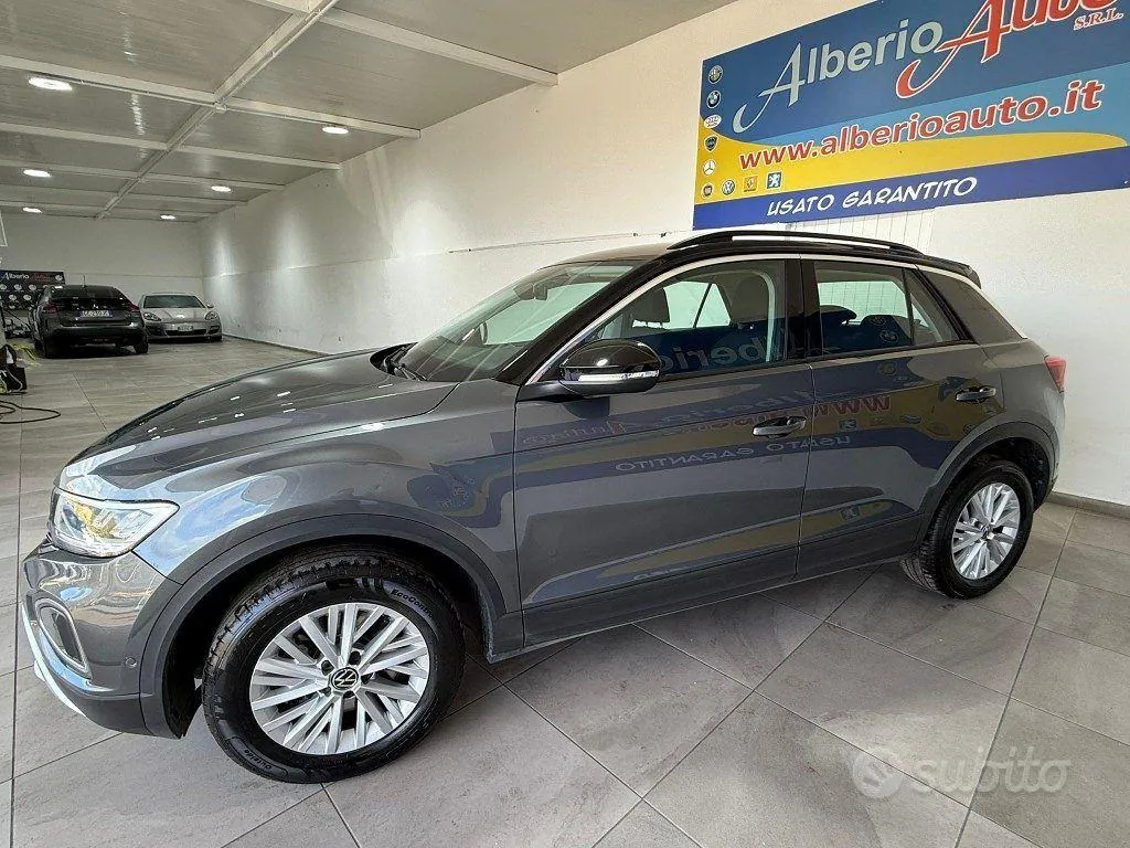 Volkswagen T-Roc 2023 photo 5