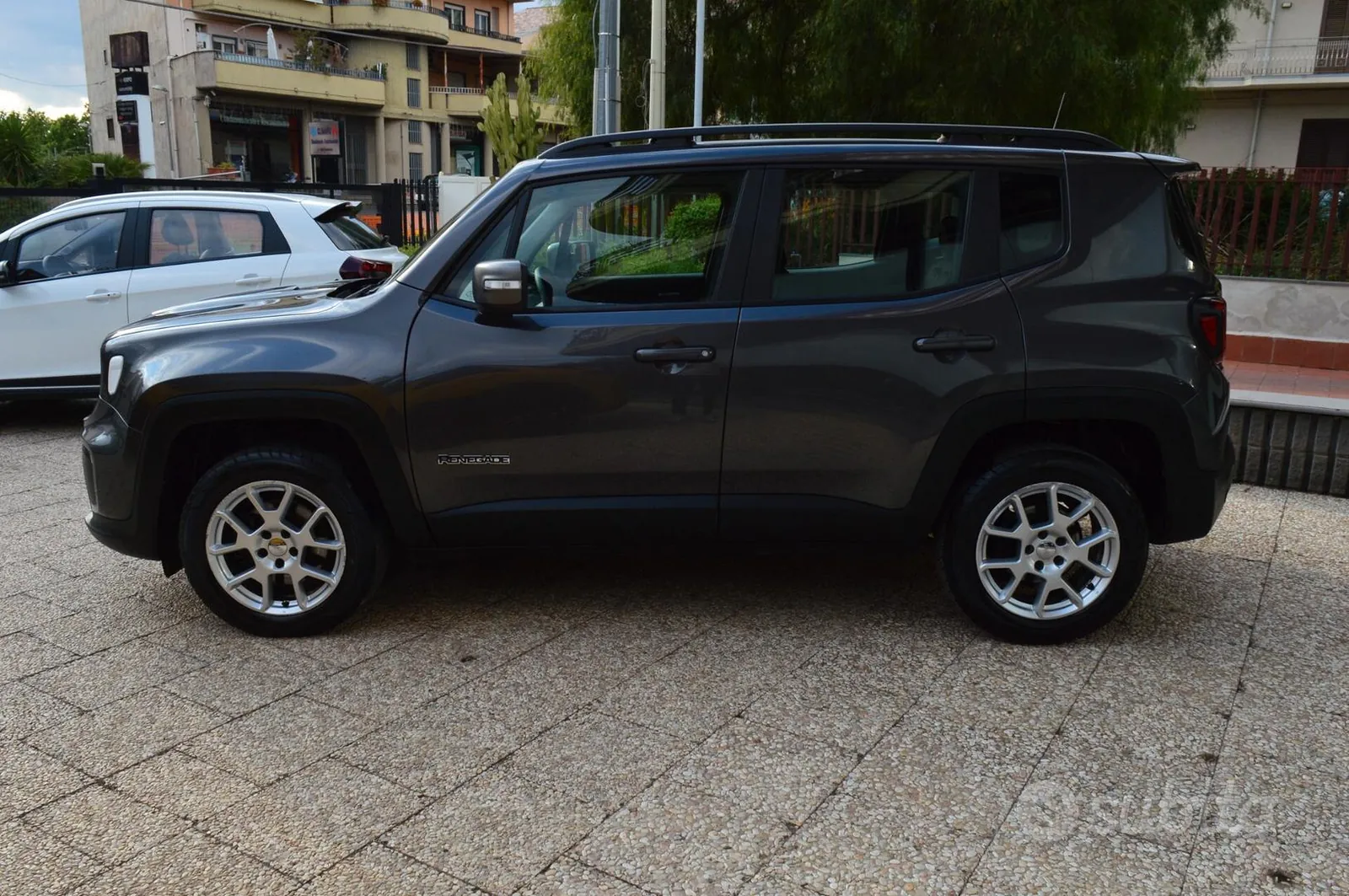 Jeep Renegade 2019 photo 4