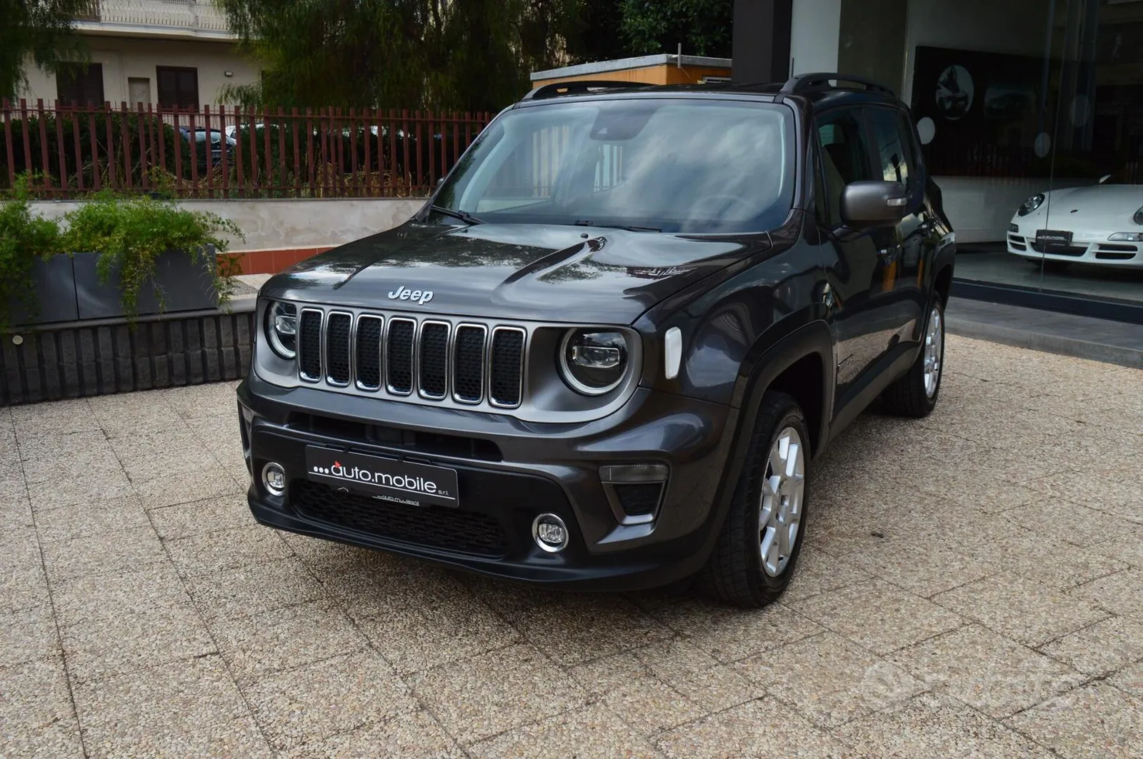 Jeep Renegade 2019 photo 2