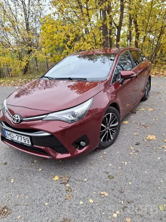Toyota Avensis 2019 photo 5