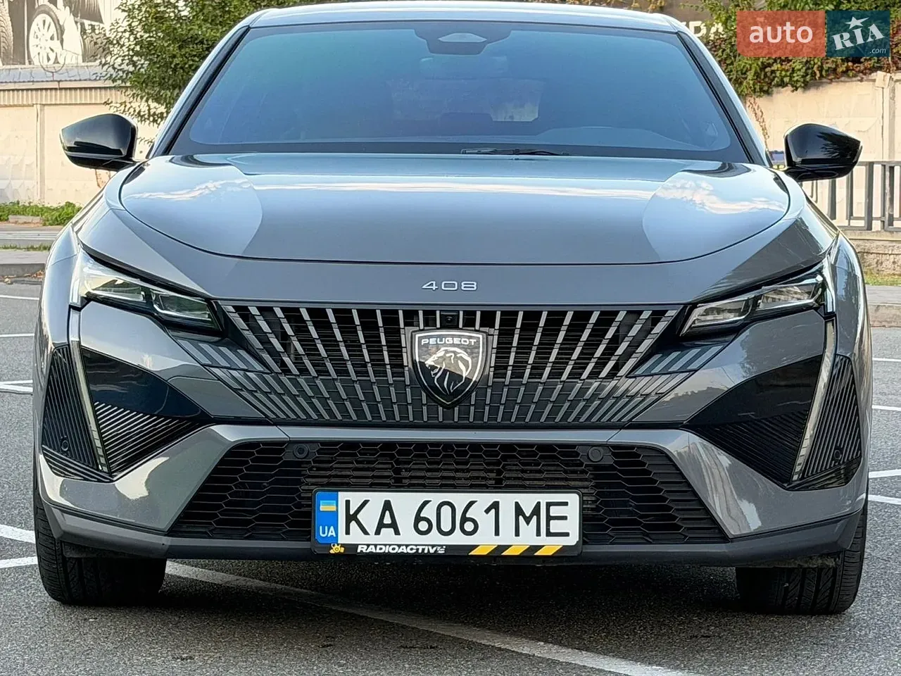 Peugeot 408