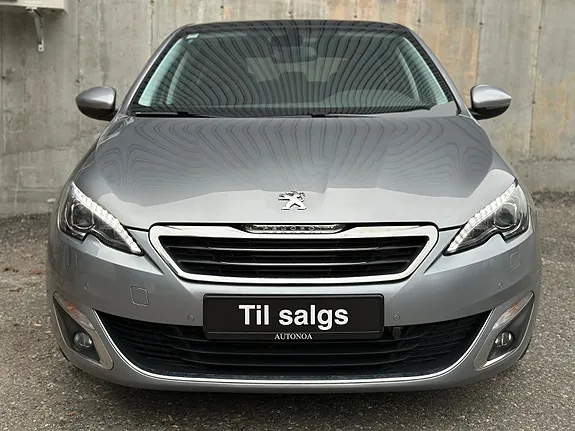 Peugeot 308 2015 photo 2