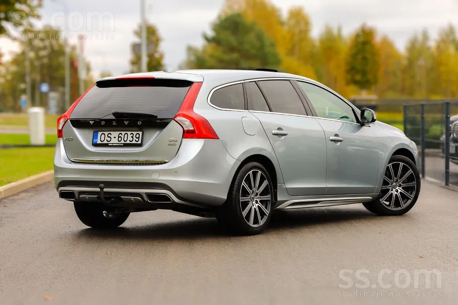 Volvo V60 2013 photo 4