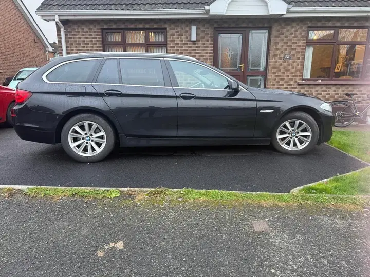 BMW 5 Series 2012 photo 5