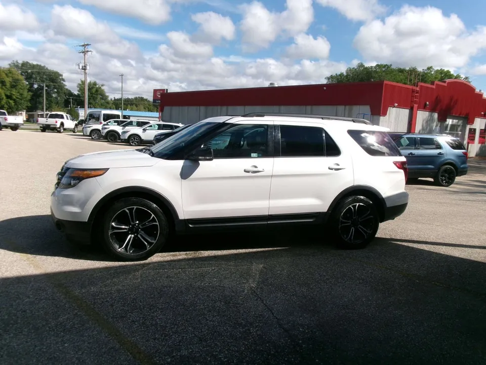 Ford Explorer 2015 photo 5