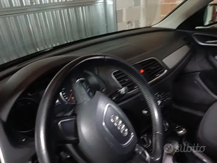 Audi Q3 2014 photo 5