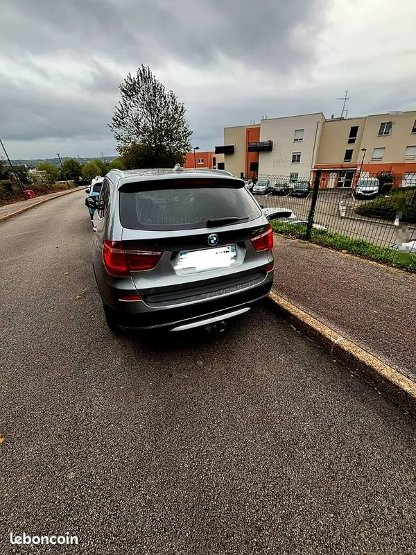 BMW X3 2011 photo 2