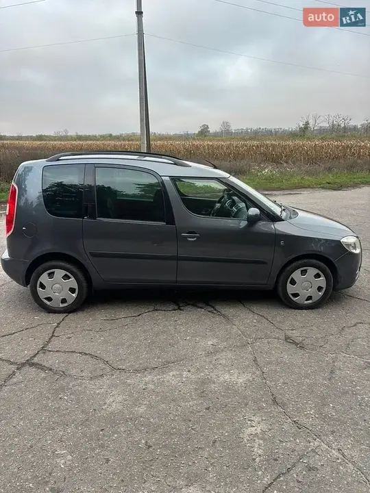 Skoda Roomster 2009 photo 5