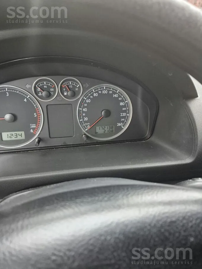 Seat Alhambra 2005 photo 4