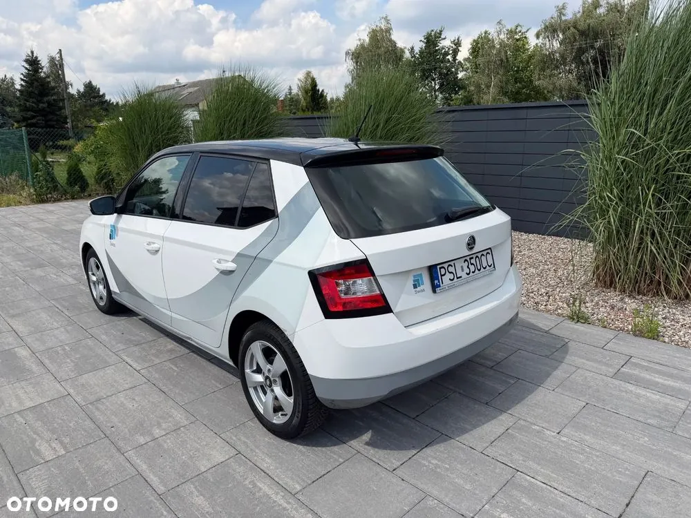 Skoda Fabia 2017 photo 2