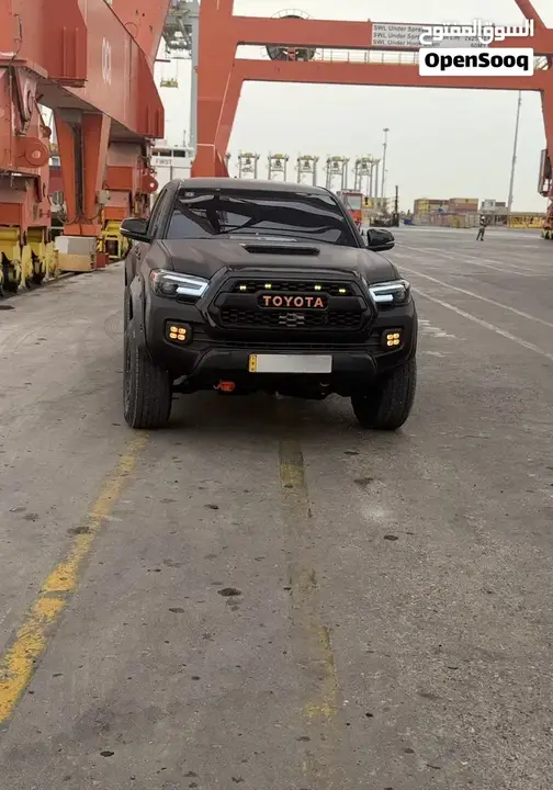 Toyota Tacoma 2023 photo 2