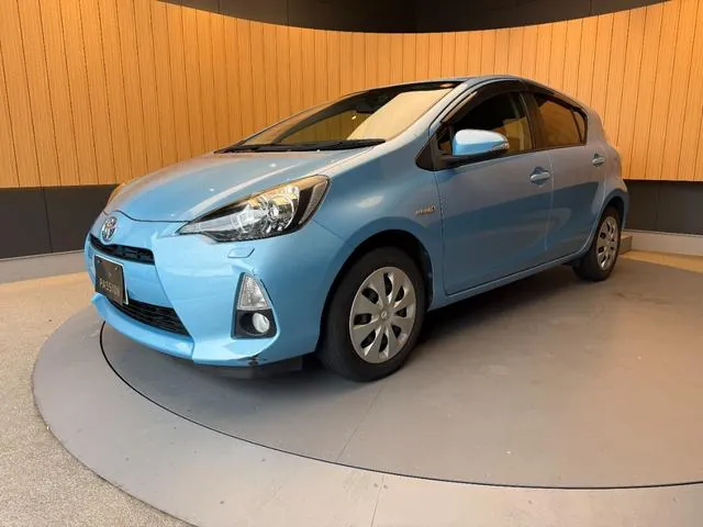 Toyota Aqua S 2014 photo 5