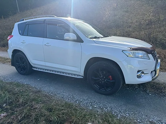 Toyota Rav4 2012 photo 2