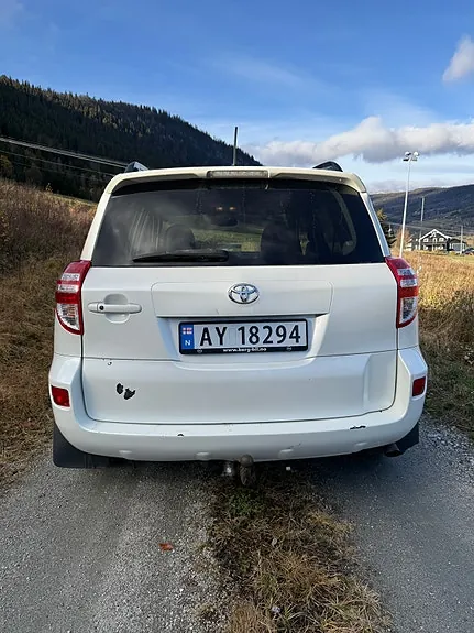 Toyota Rav4 2012 photo 3