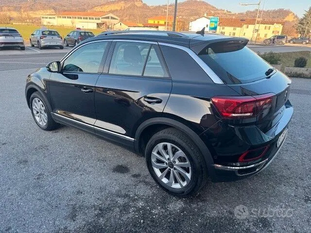 Volkswagen T-Roc 2025 photo 3