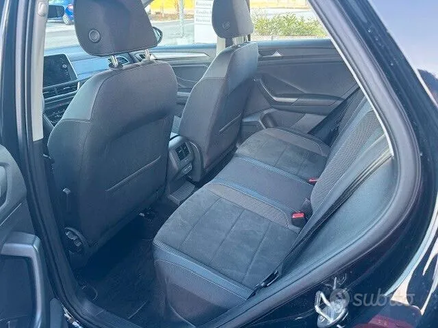 Volkswagen T-Roc 2025 photo 5