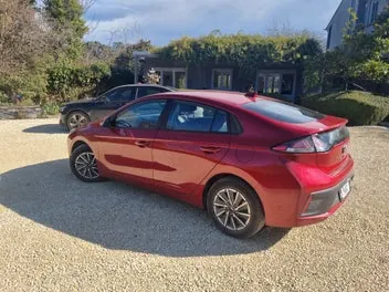Hyundai Ioniq 2023 photo 3